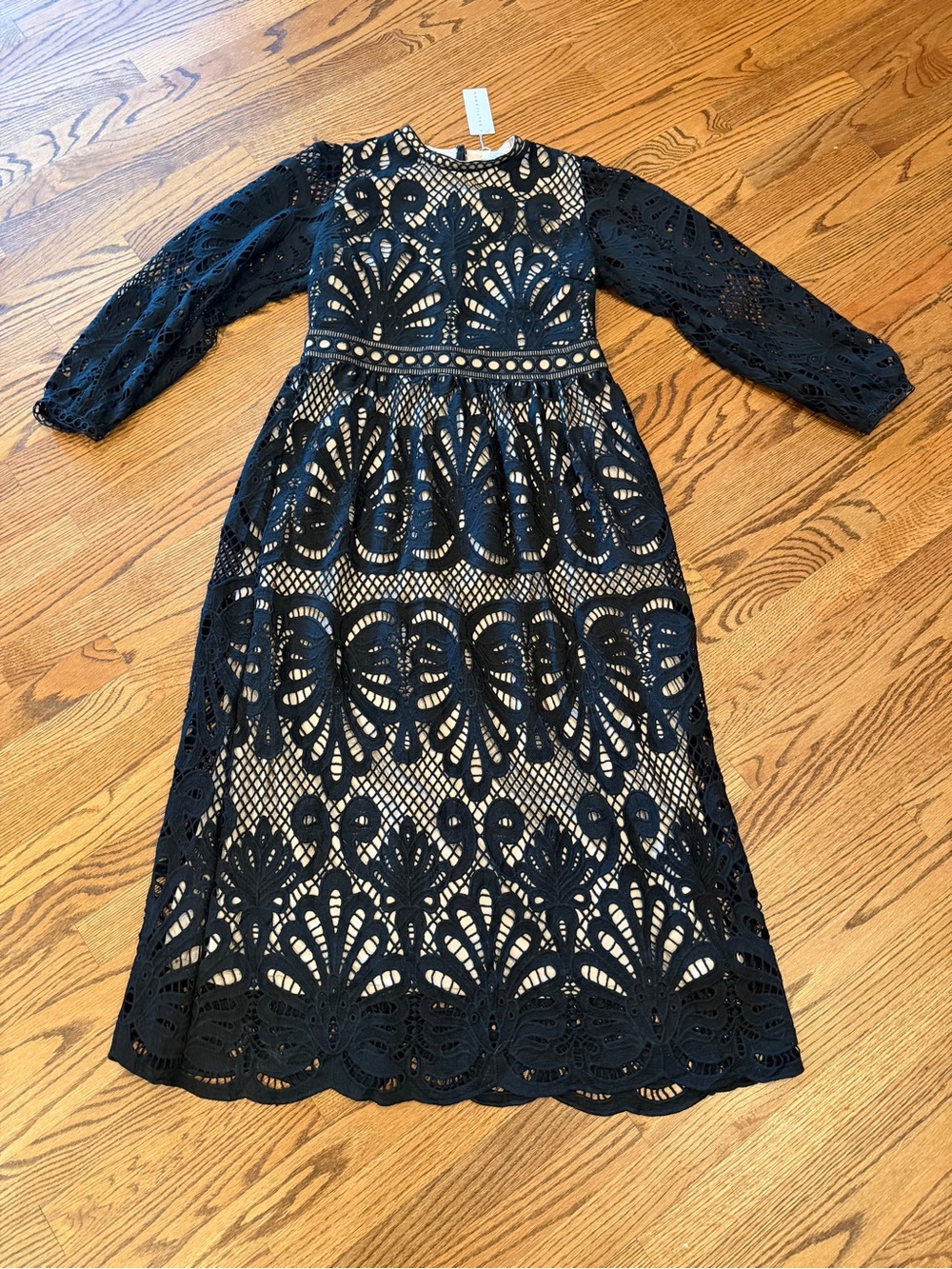 Baltic Born Eldora Black Lace Long-Sleeve Midi Dress - Picture 5 of 7